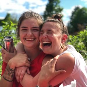 Meet your Posher, Molly